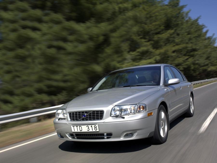  Volvo S80 2003 года  (фото 11 из 31)